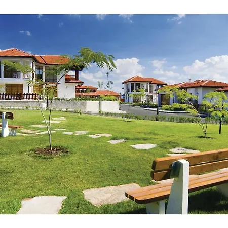Two-bedroom Holiday In Kableshkovo Holiday home