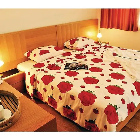 Two-bedroom Holiday In Kableshkovo Holiday home